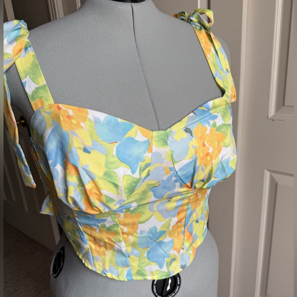 SHEIN Multicolor Floral Tie-Shoulder Crop Top Size 3XL